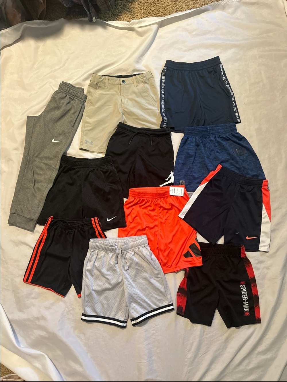 Bundle Nike Adidas UA More Shorts & Jogger Youth 6/7